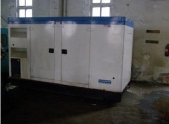 清水康明斯150kw大型柴油二手发电机组 清水康明斯150kw大型柴油二手发电机组